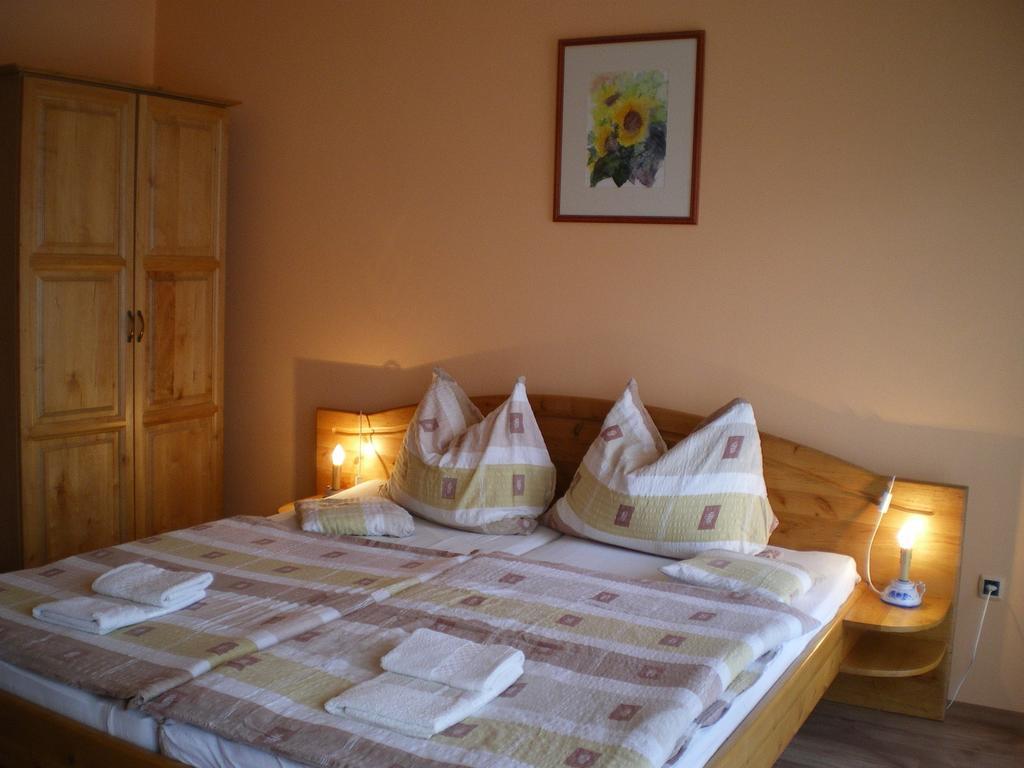 Mediterran-Apartmanok-Harkány Δωμάτιο φωτογραφία